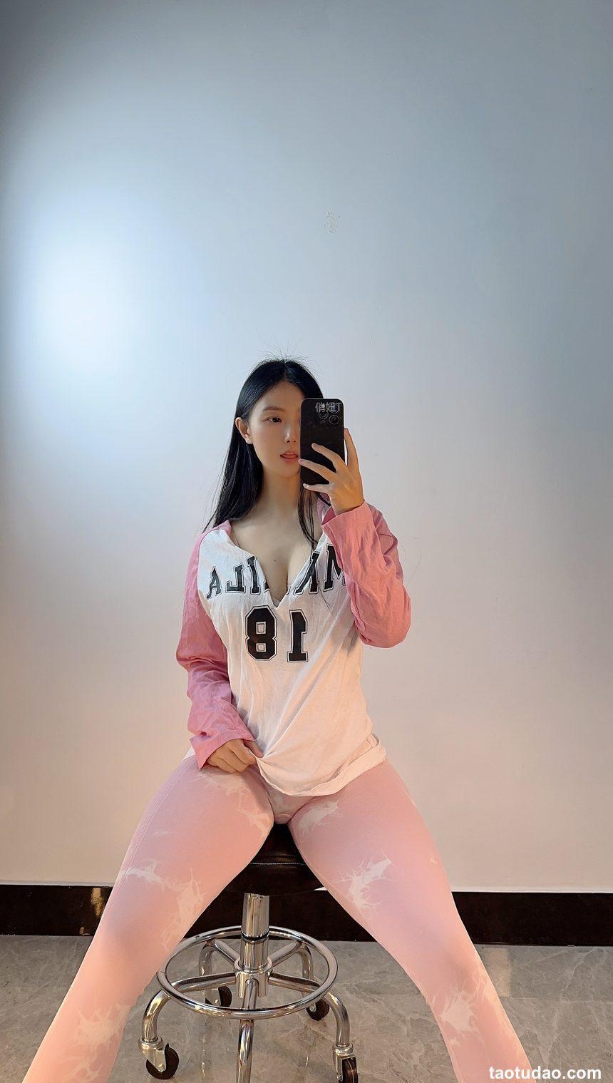 俏妞qiaoniuTT - 瑜伽裤 [34P-161MB]