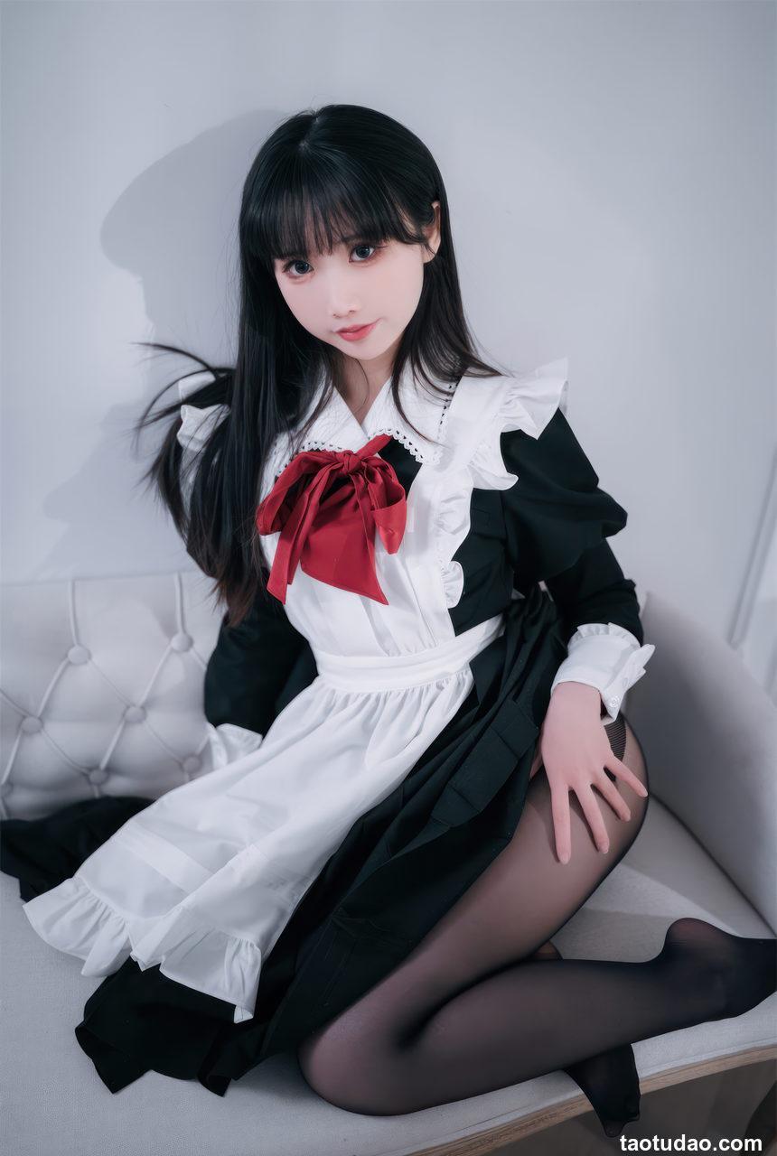 面饼仙儿-红高跟女仆[30P-199MB]