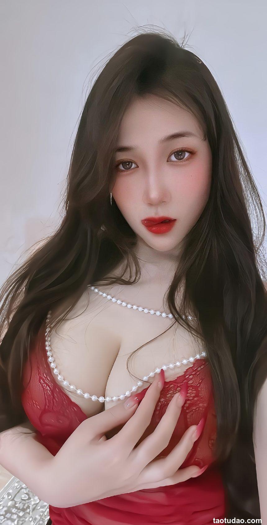 可可西yyy - 红色情趣蕾丝连体[25P+5V-162MB]