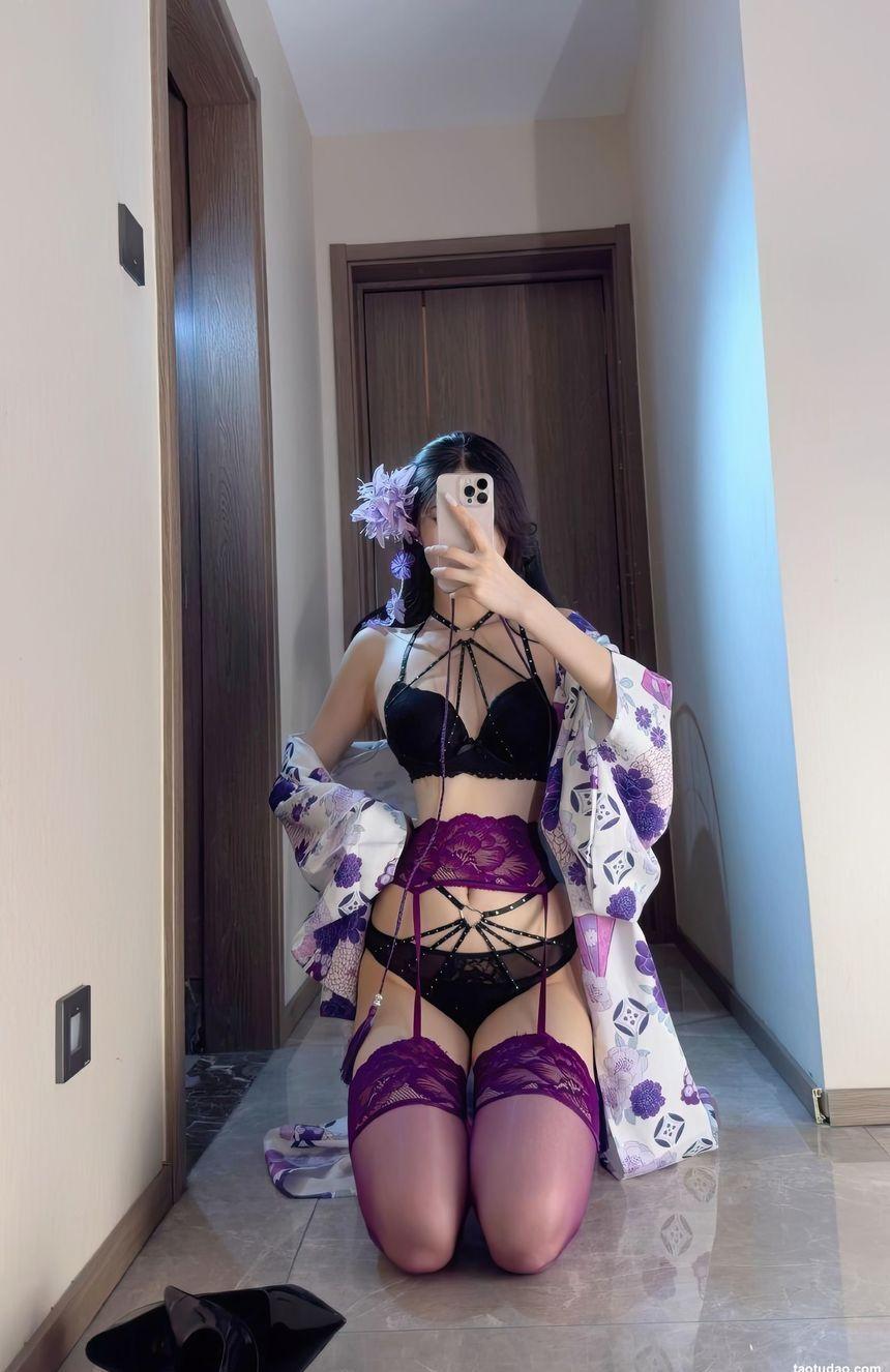 微密圈-唐十七[和服紫丝[18P+1V-37MB]