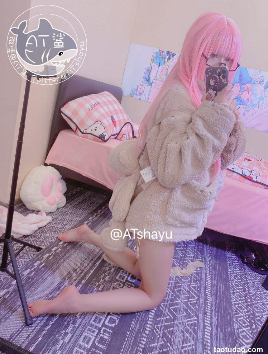 AT鲨 -NO.037 熊熊羊羔绒 [23P-4.04MB]