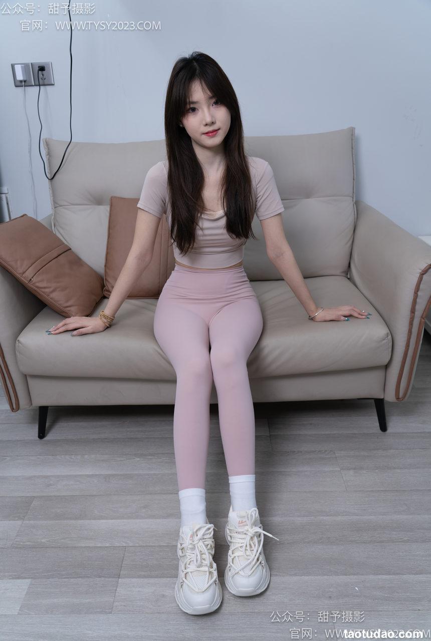 甜予摄影 NO.053 璇璇-瑜伽裤、运动鞋、白棉袜、裸足[149P+2V／11.1GB]