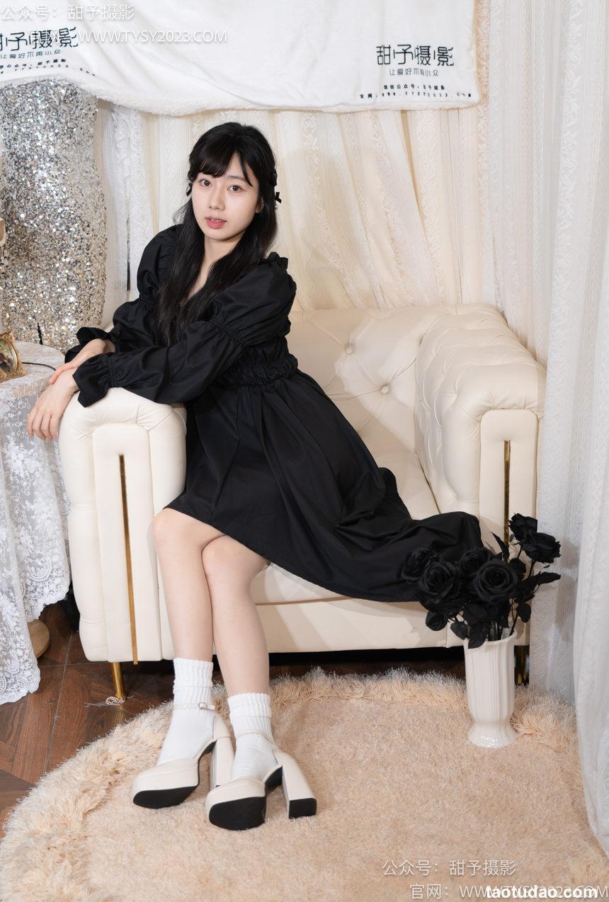 甜予摄影 NO.034 鱼鱼-高跟鞋、白棉袜、肉丝[129P+2V／9.55GB]