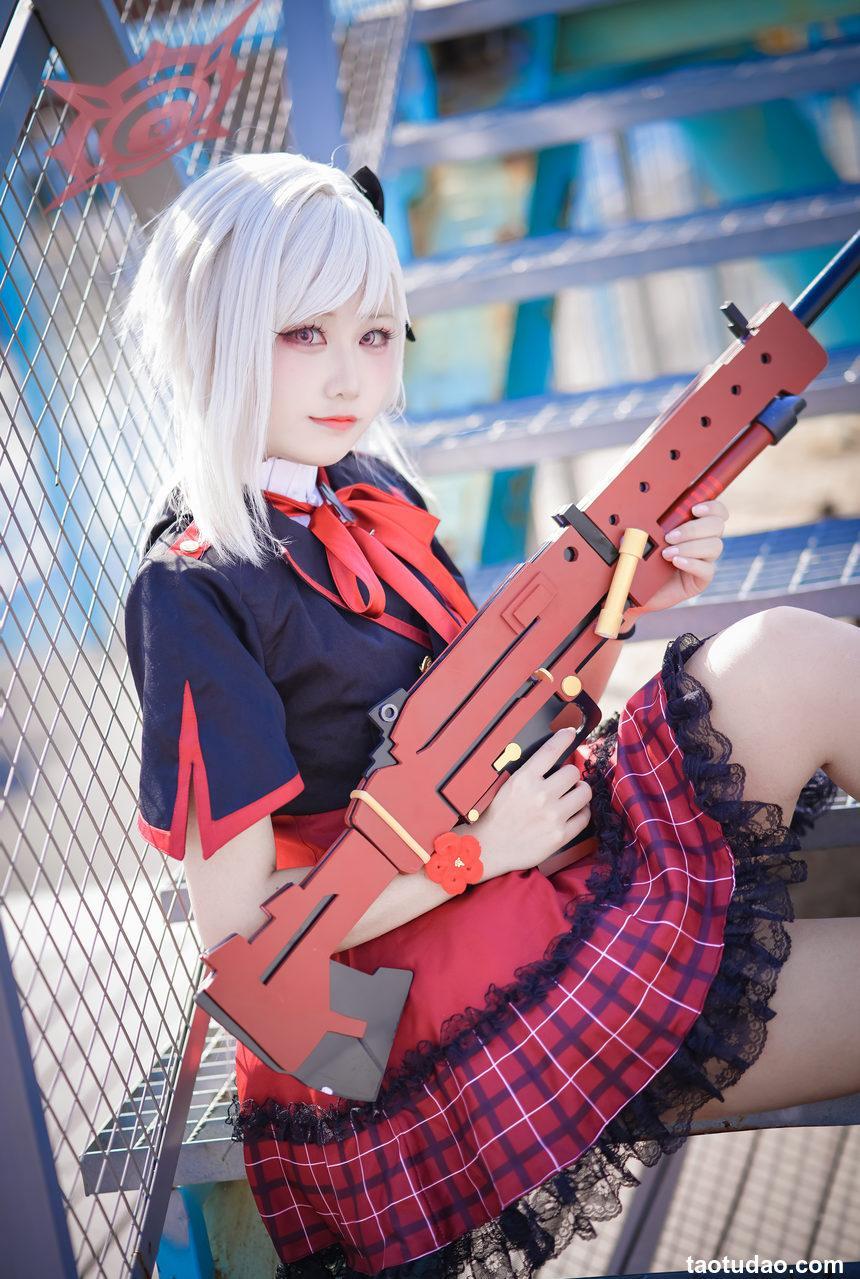 lunananya-浅黄睦月 [25P-145.81MB]