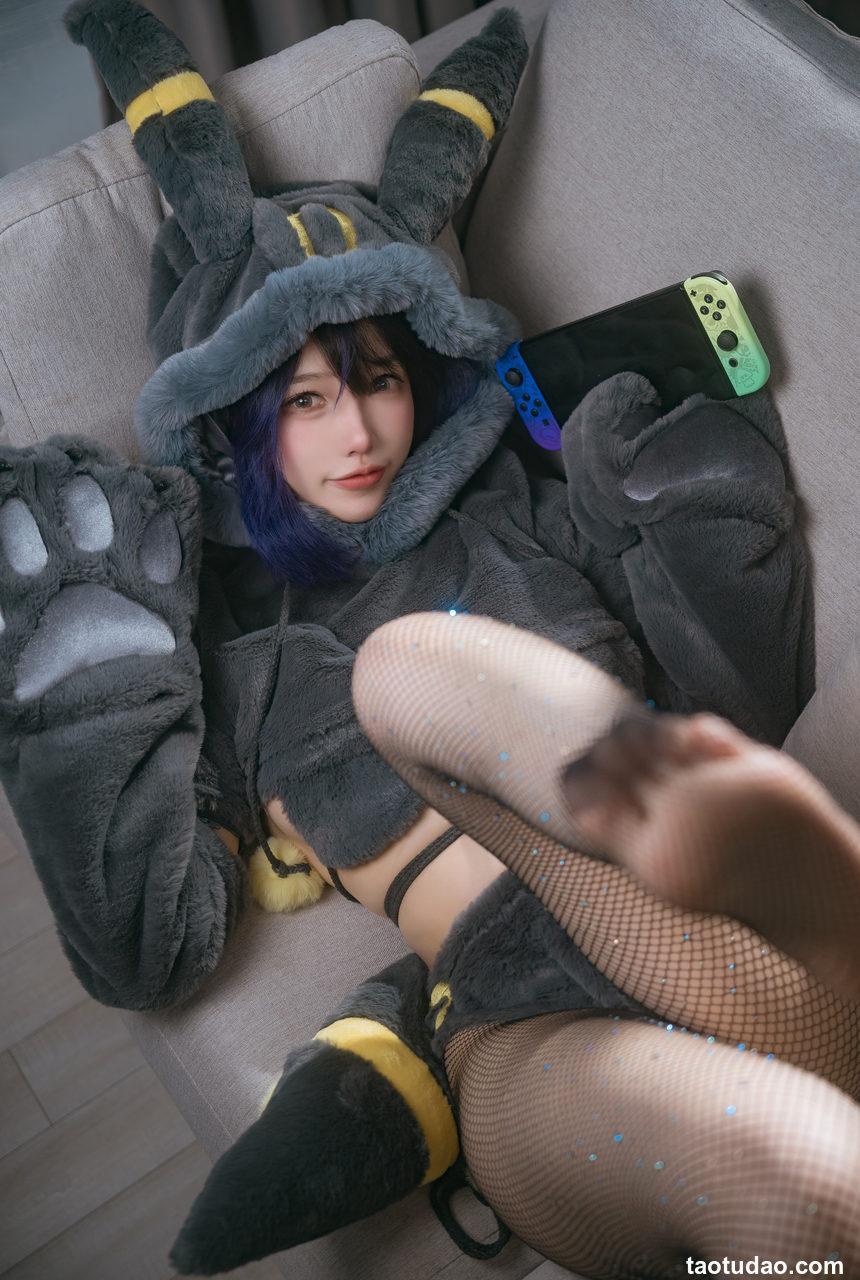 狐洛洛子-月之伊布[45P-571MB]