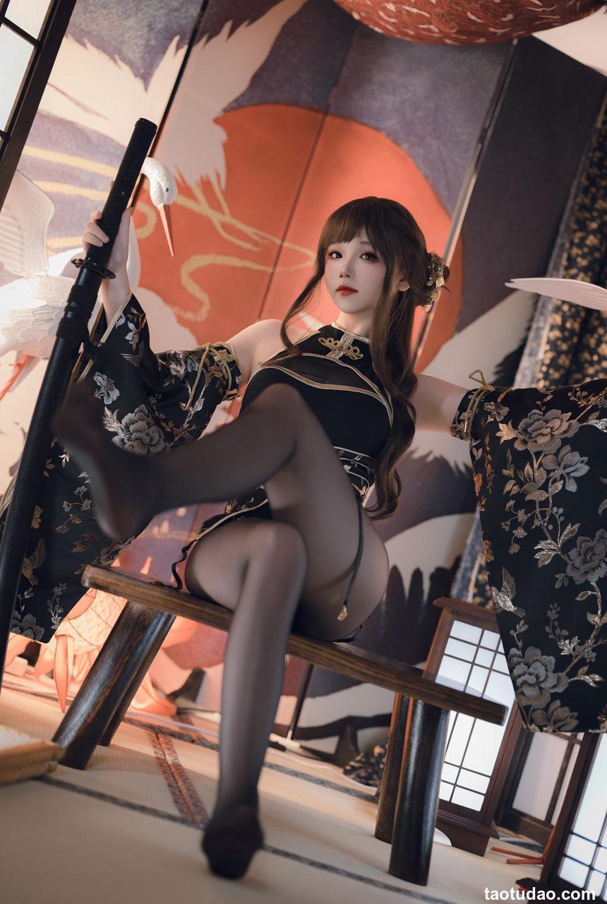 雪晴Astra - 金枝玉叶 [82P 10V-2.83G]