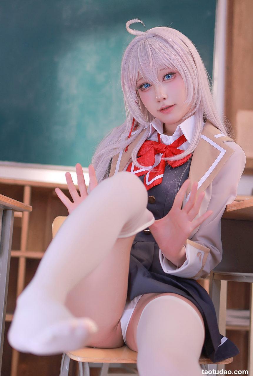 水淼aqua - 2024年11月fantia订阅 艾莉同学 [91P-139MB]