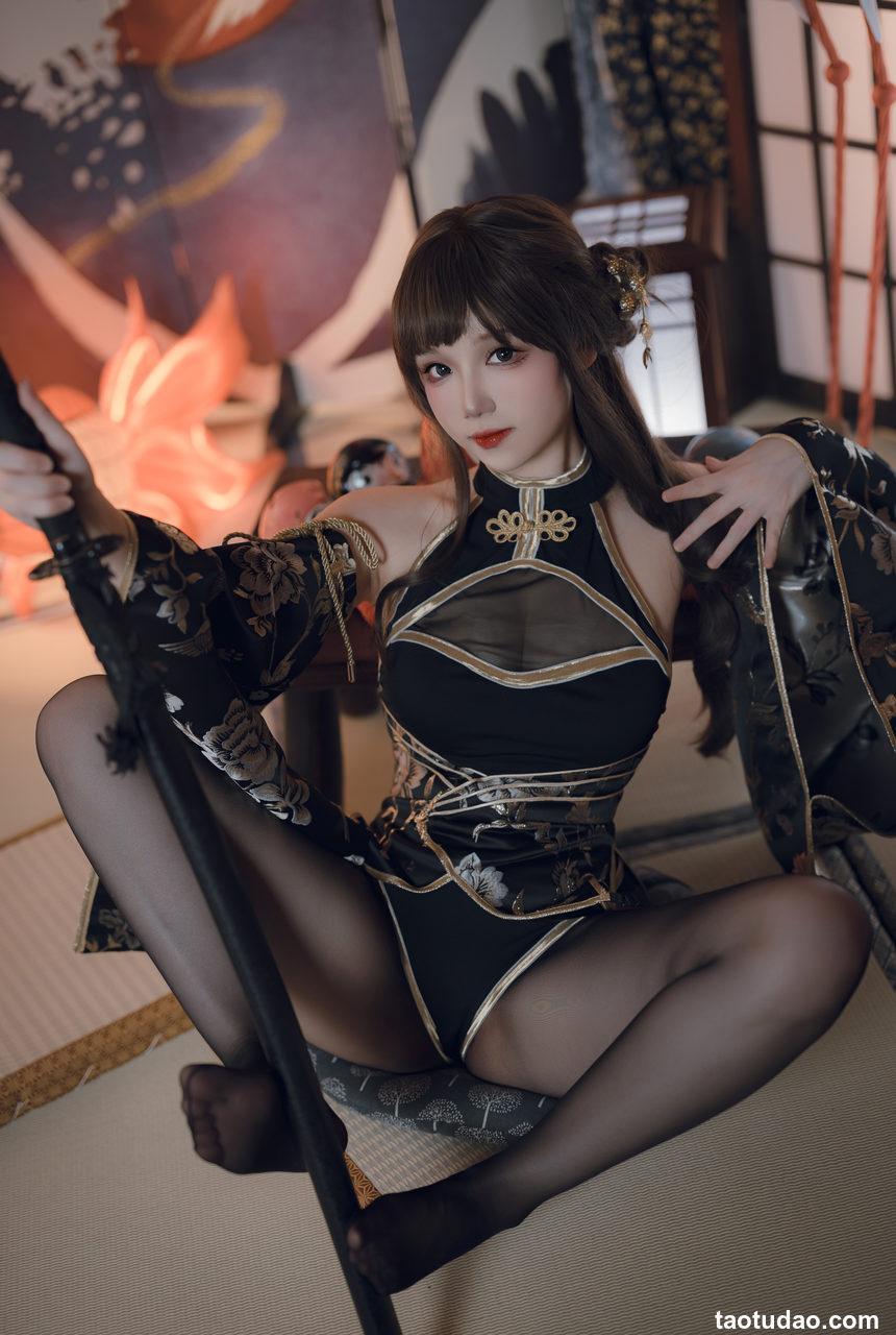 雪晴Astra - 金枝玉叶 [82P 10V-2.83G]