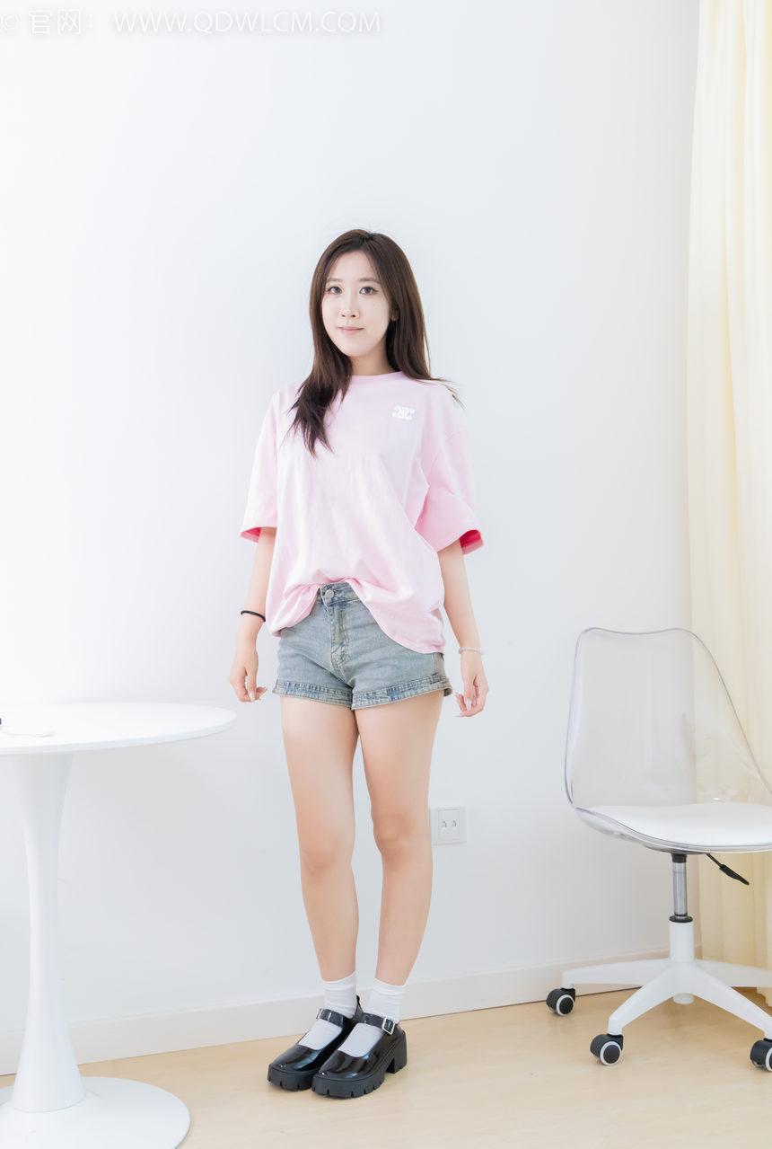 物恋传媒 No.2081 露露-晨间的寂静 [150P1V-3.61GB]