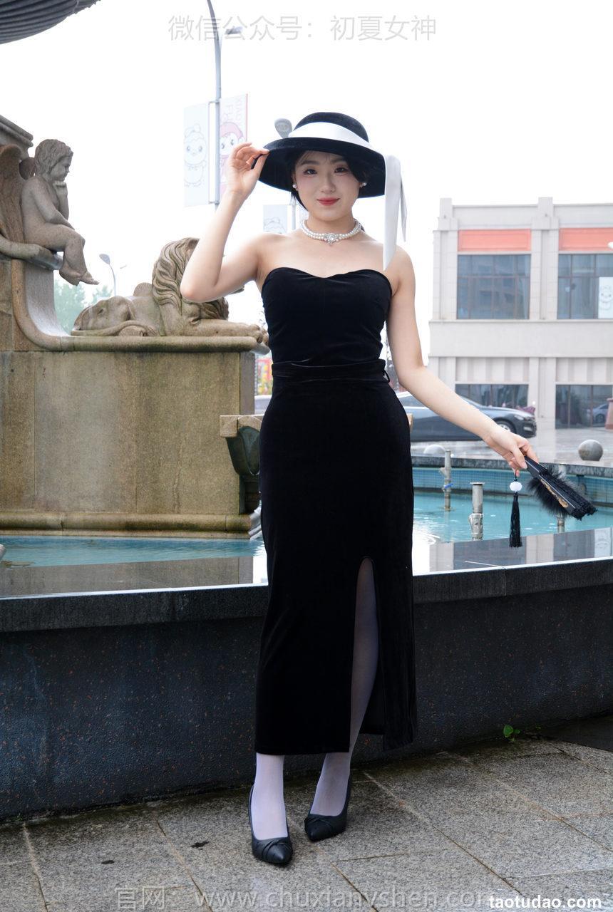 初夏女神 NO.230 环环 永不过时[120P+1V／5.97GB]