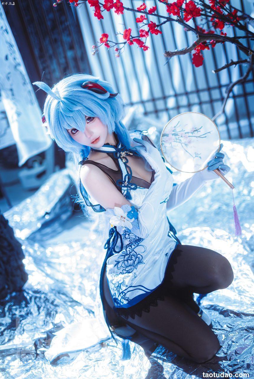 蠢沫沫 – - 2024年会员 原神 甘雨旗袍[27P-180.7M]