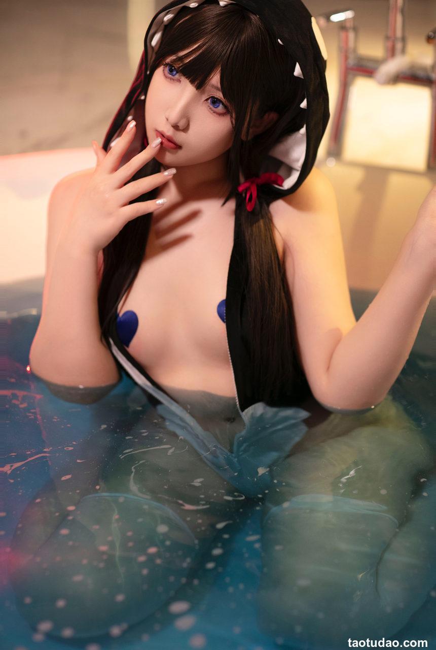 和甜酒 – 浴缸之-虎鲸 [10P-125MB]