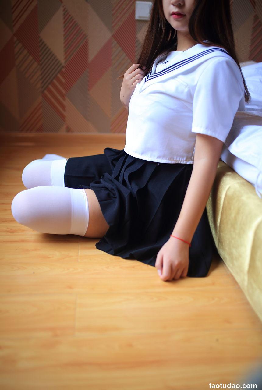 猫九酱 –JK水手服[35P-45.3M]