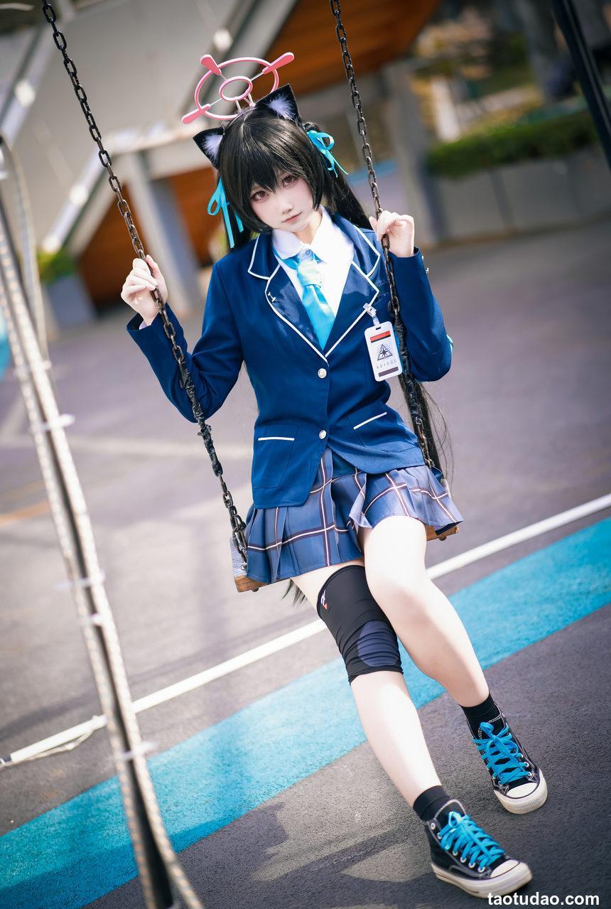 lunananya- 黑见芹香 [25P-155.51MB]