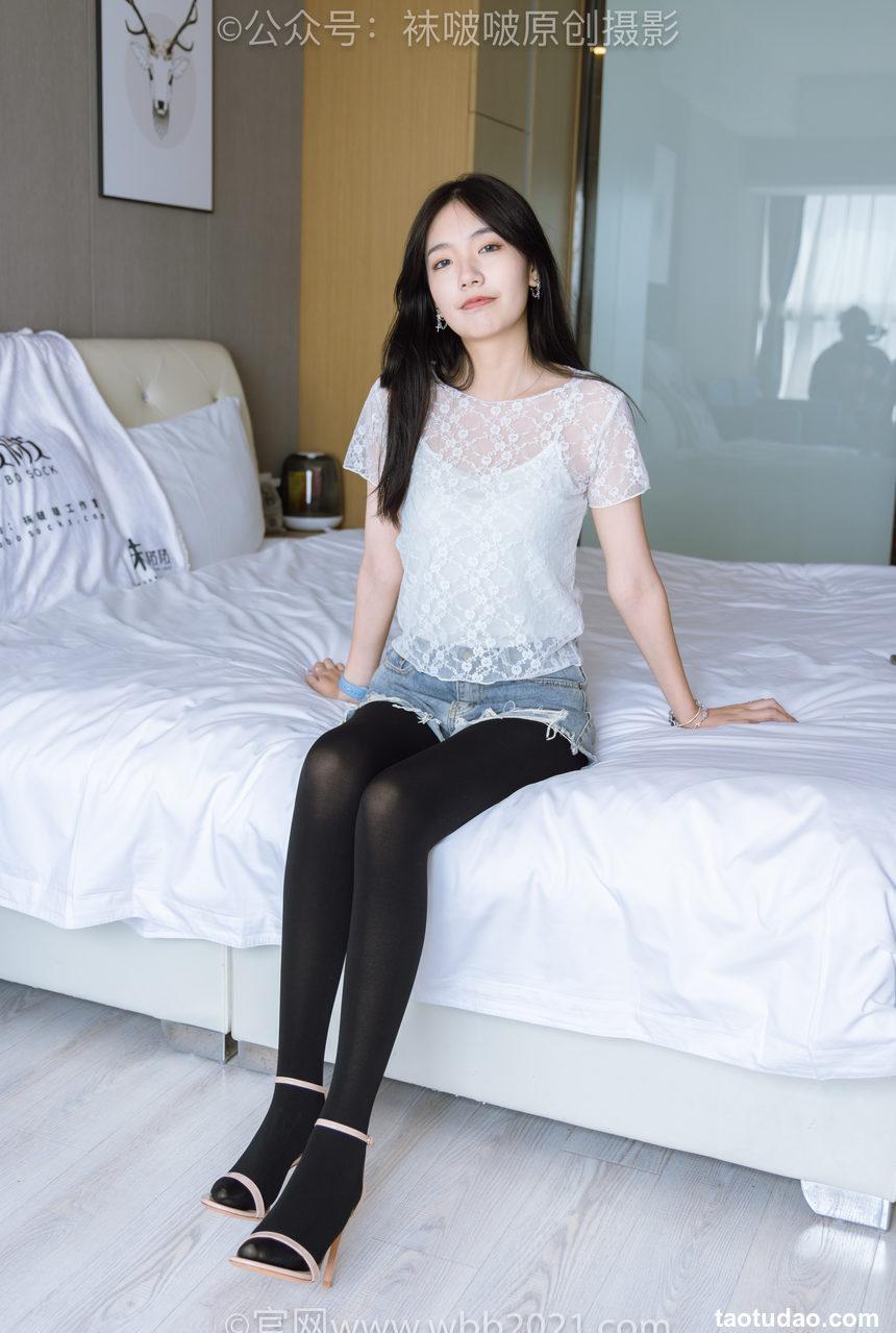 [BoBoSocks袜啵啵]NO.459 小甜豆-高跟凉鞋、厚黑丝、穿鞋踩包子和橘子剧情[150P+1V／9.04GB]