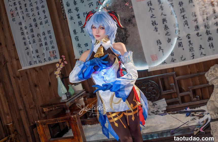 咬一口兔娘(Yiko湿润兔) –   循循守月 甘雨 [75P1V-1.92GB]