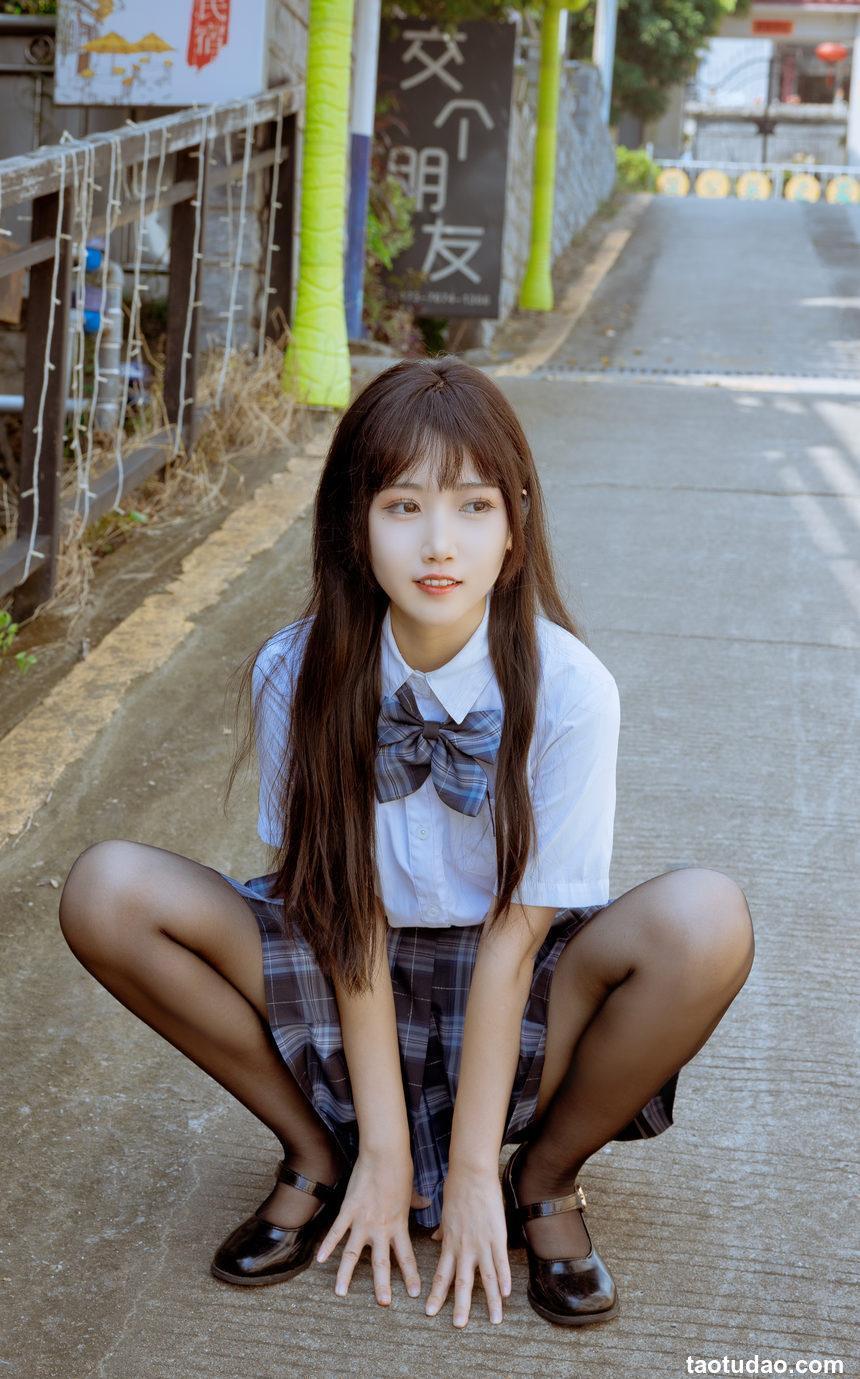 不呆猫 – 泳衣jk学妹[59P-1V-1.3G]