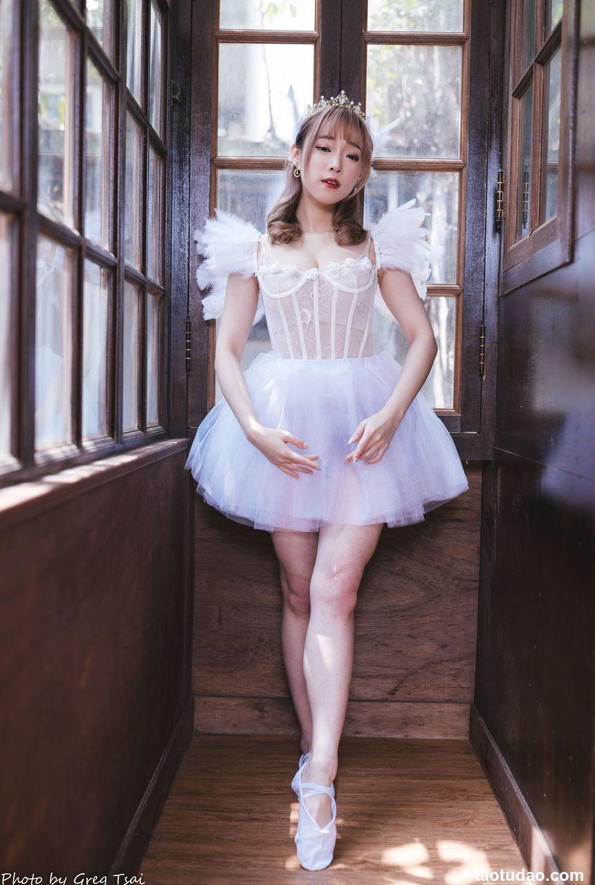 娃娃 - 芭蕾 白天鹅 [178P-572MB]