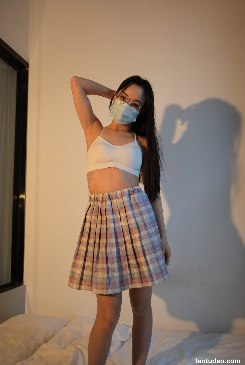 [ROSI口罩系列]2024.10.22 NO.3054[99P／596MB]