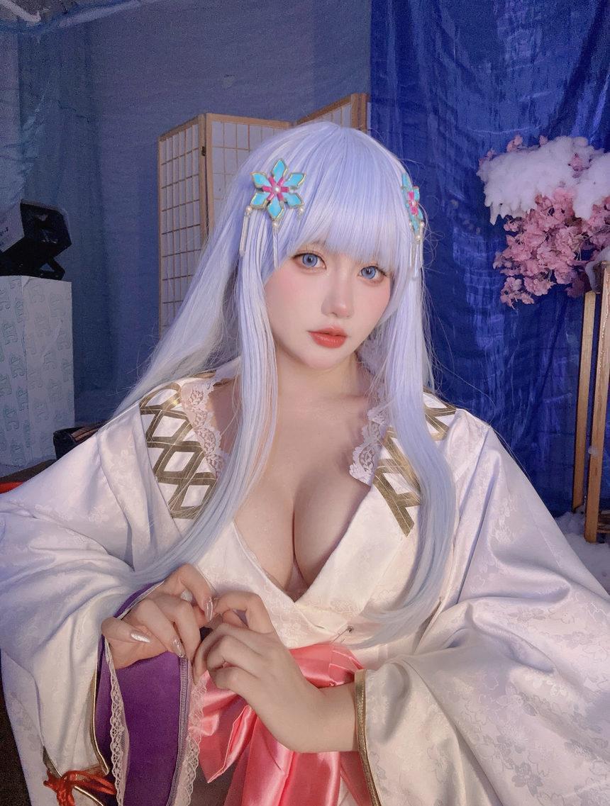 是一只熊仔 NO.022 白雪姬 (美少女万华镜异闻：雪女) [41P-185MB]