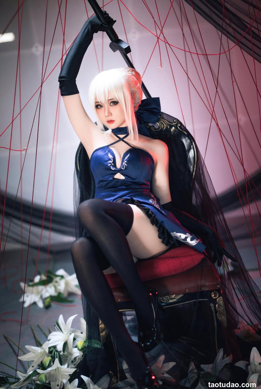 焖焖碳-FGO-黑Saber三破礼服[30P-182MB]