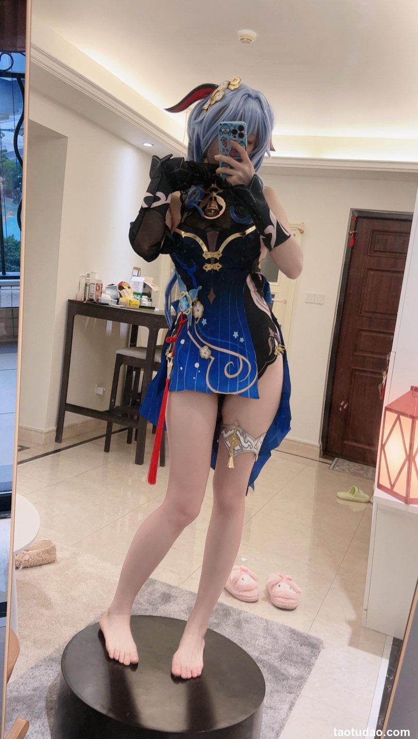 屑雪雪鸭-甘雨·新年[44P+2V-88MB]