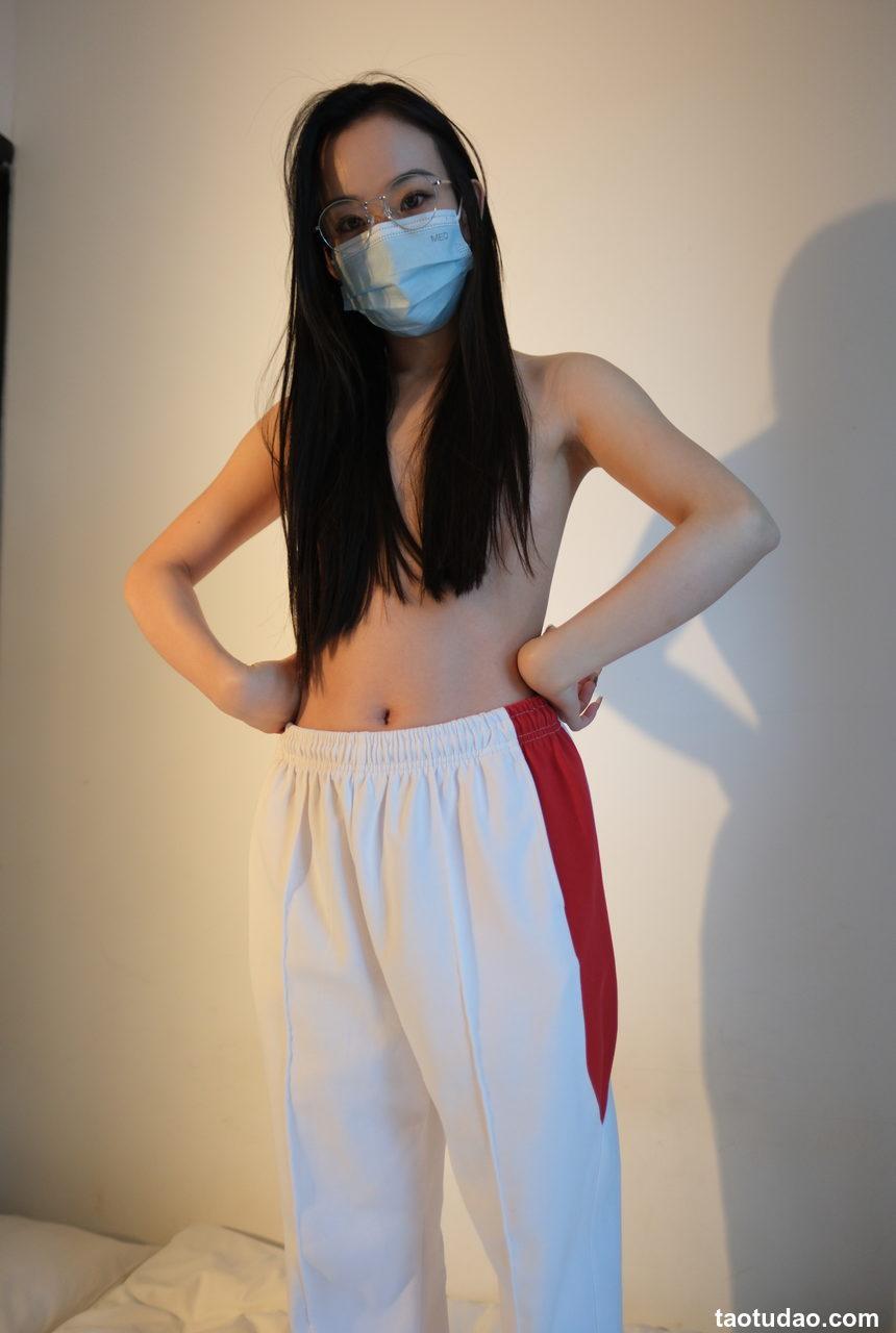 [ROSI口罩系列]2024.10.13 NO.3045[67+1P／417MB]