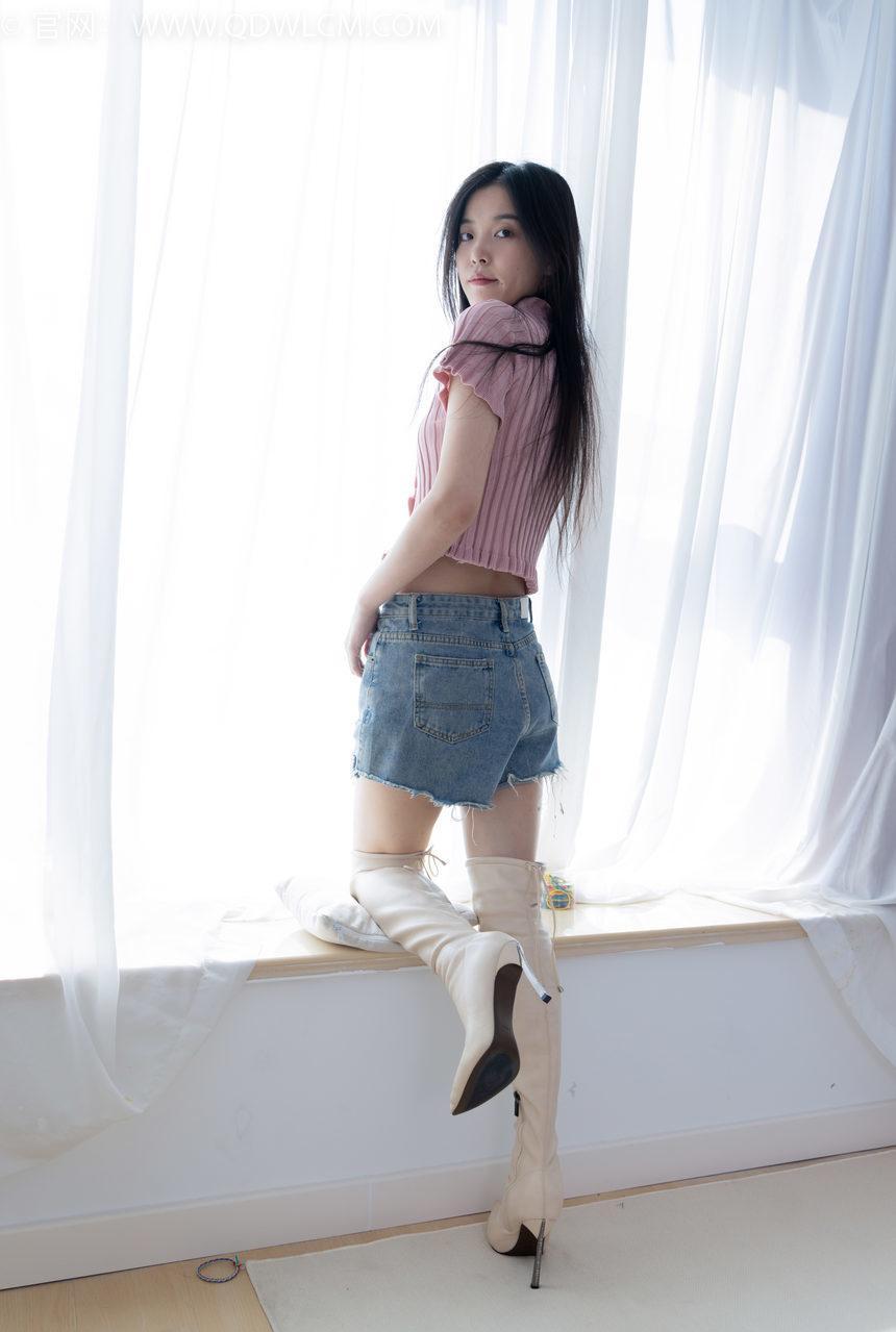 物恋传媒 NO.2023 茯苓-不染一尘[180P-1V-4.08G]