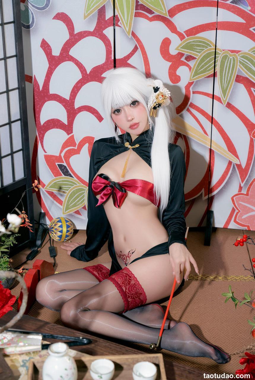 过期米线线喵 -  2025新年特辑 [40P-700M]