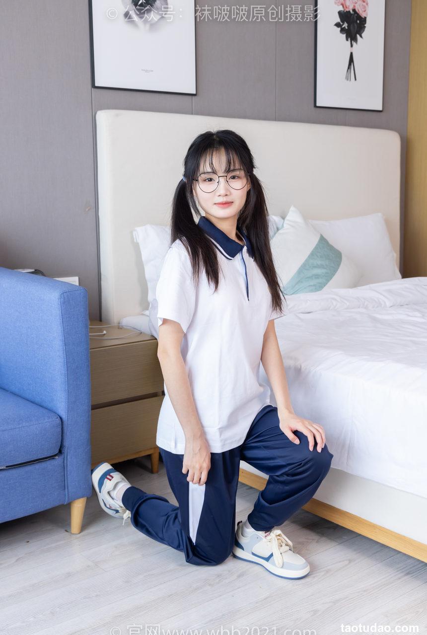 [BoBoSocks袜啵啵]NO.445 稚予 长靴、马丁短靴、黑丝、白棉袜[145P+1V／5.39GB]