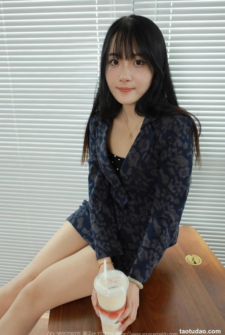 [IESS异思趣向] 2024.07.30 丝享家 1807 婉萍《阳光OL》[87P-89.7M]