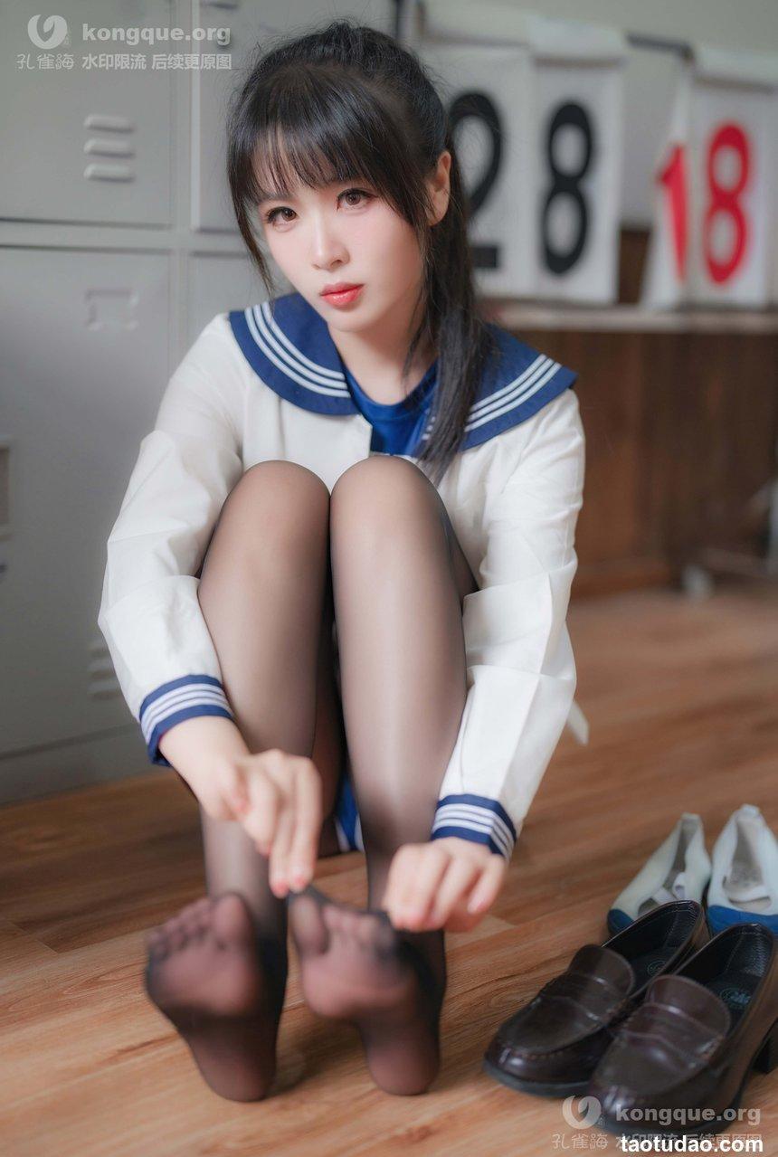 轩萧学姐 – 竞泳本C 电子档[116P+10V-1.13G]