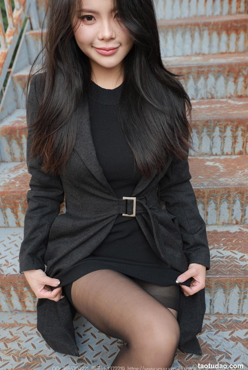 [IESS异思趣向] 2025.01.02 丝享家 1940 兔兔《嘿丝女人》[87P117MB]