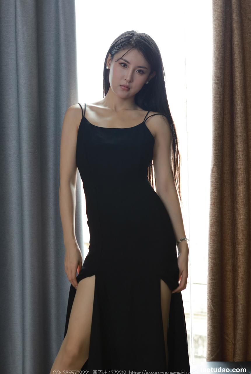 [IESS异思趣向] 2024.09.09 丝享家 1841 小宝《吊带高叉裙》[83P-72MB]