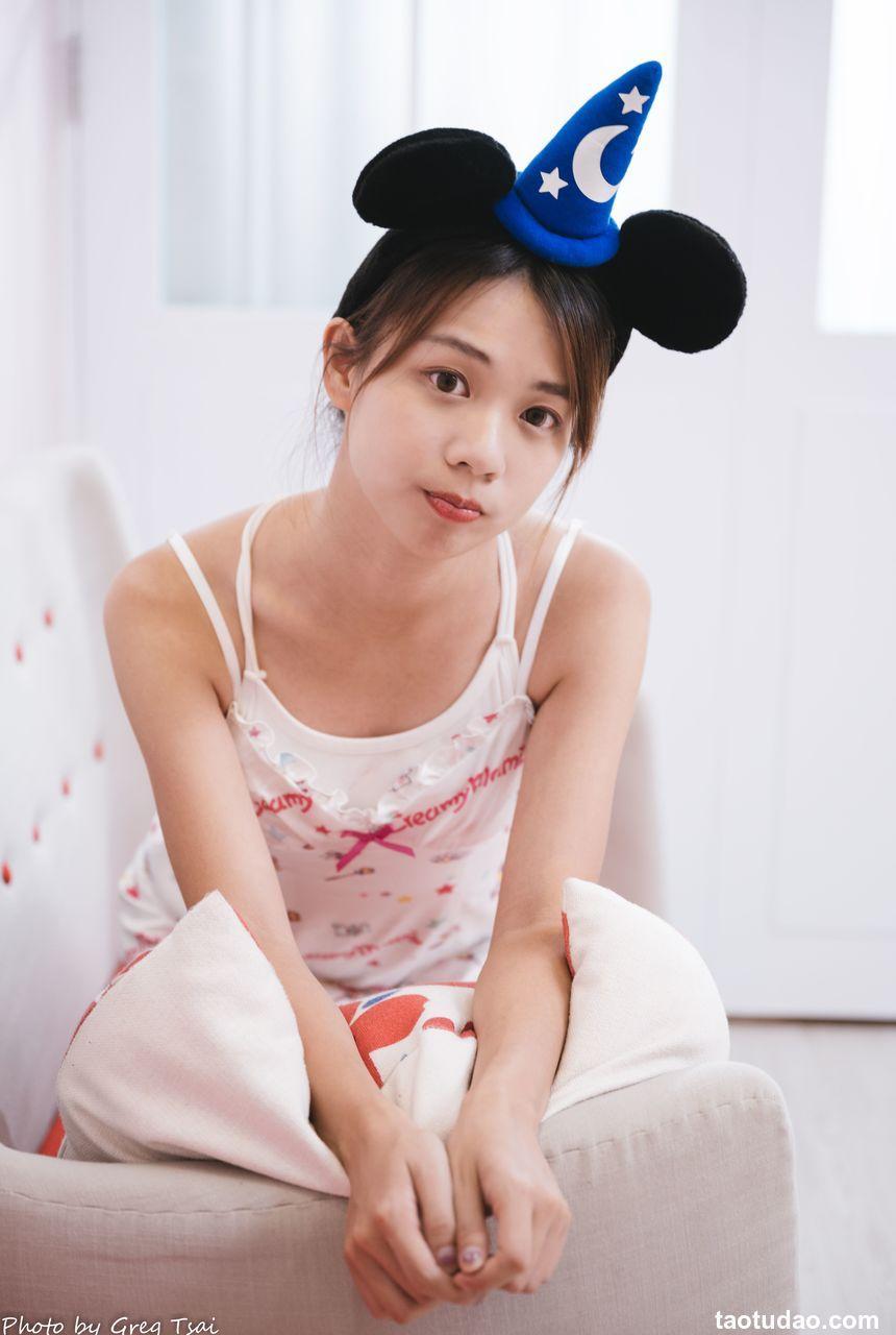 芊聿 - 公主睡衣 [107P-275MB]