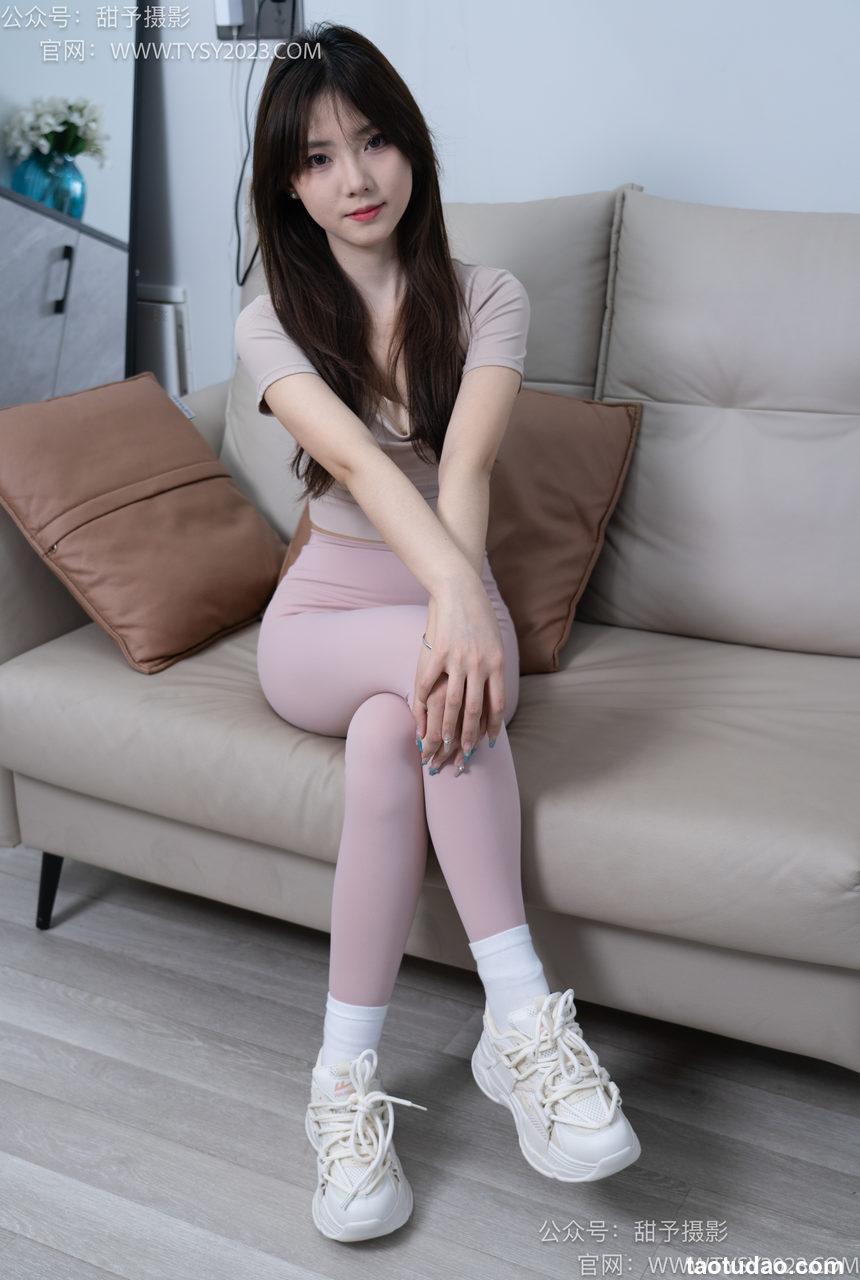 甜予摄影 NO.053 璇璇-瑜伽裤、运动鞋、白棉袜、裸足[149P+2V／11.1GB]