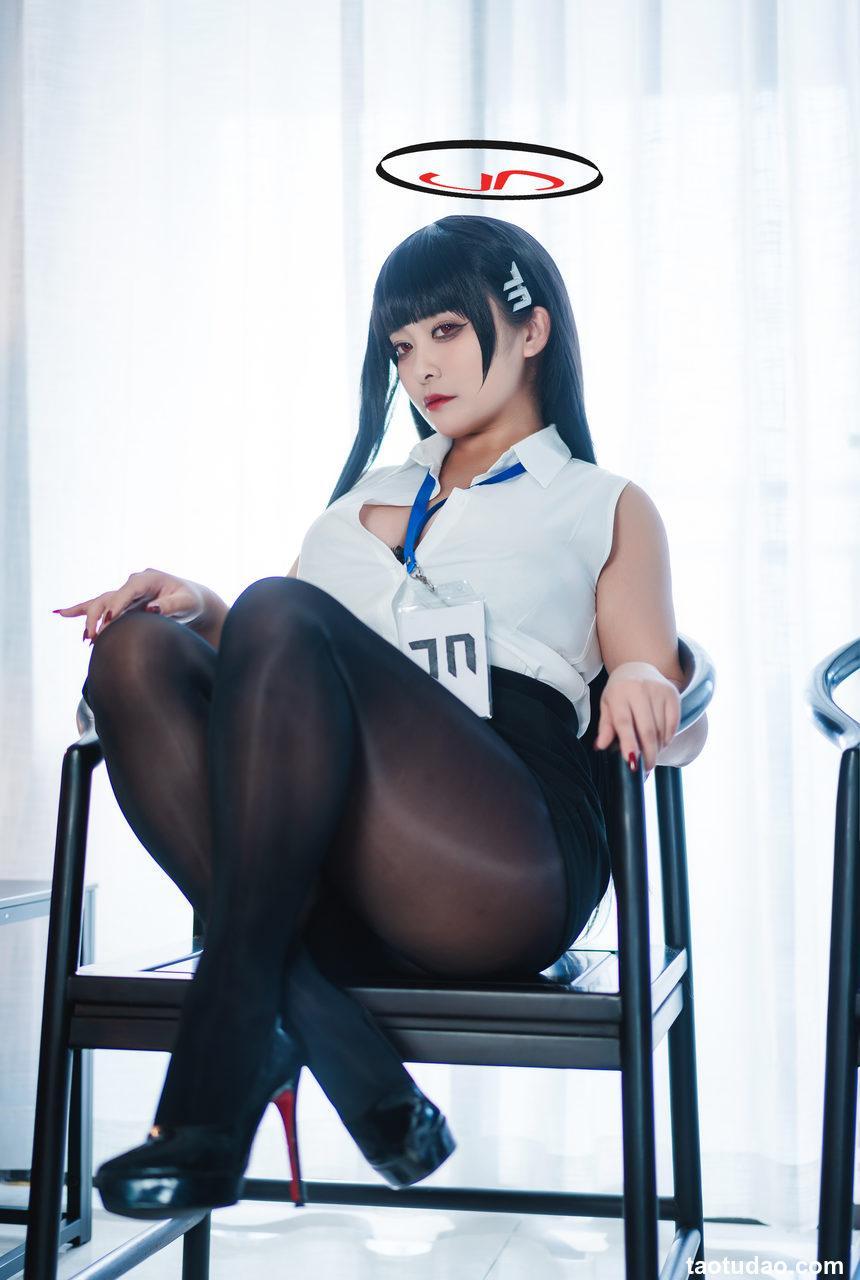 洛璃 LoLiSAMA –  蔚蓝档案 莉音[72P-1V-1.06G]