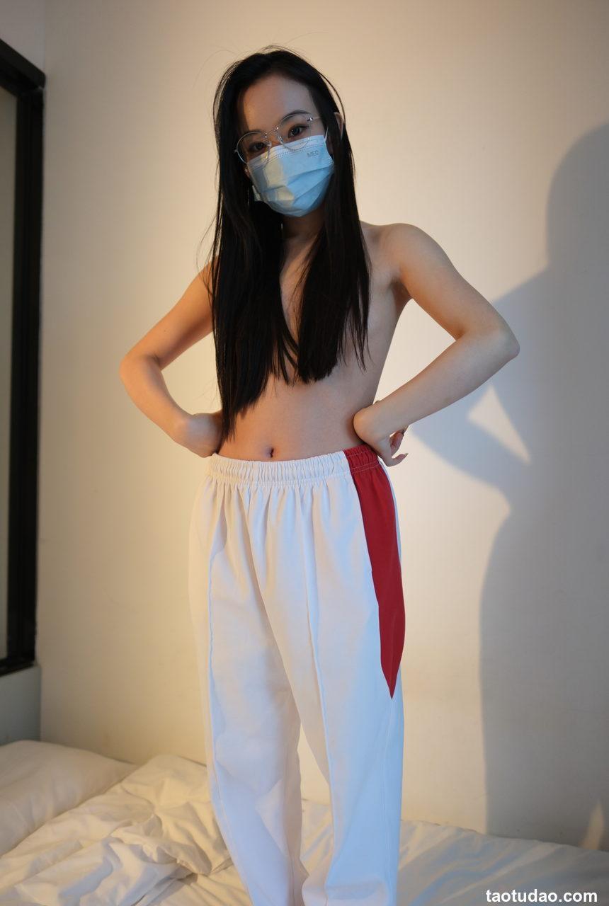 [ROSI口罩系列]2024.10.13 NO.3045[67+1P／417MB]