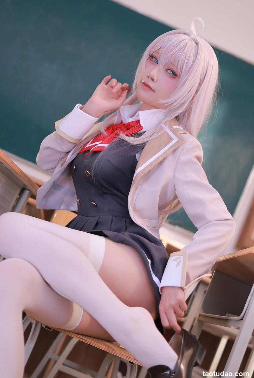 水淼aqua - 2024年11月fantia订阅 艾莉同学 [91P-139MB]