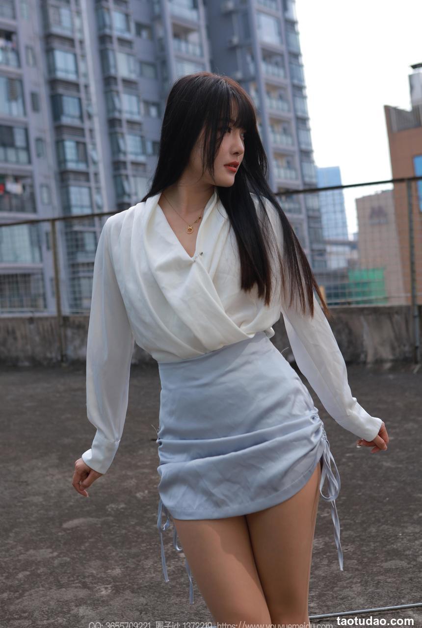 [IESS异思趣向] 2024.11.10 丝享家 1894 婉萍《蓝色短裙（下）》[89P-108MB]