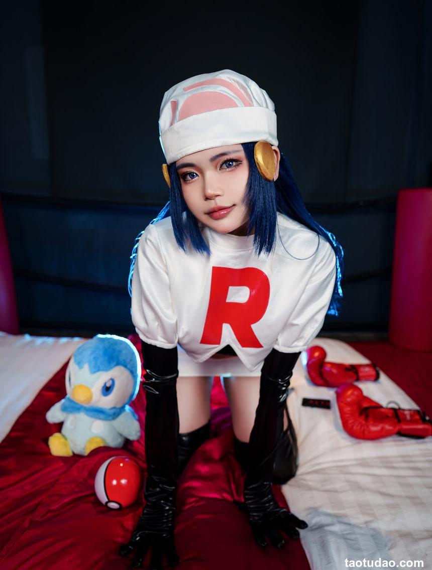 ZinieQ – NO.018 Dawn Pokemon in Team Rocket costume[42P-20V-516.9M]