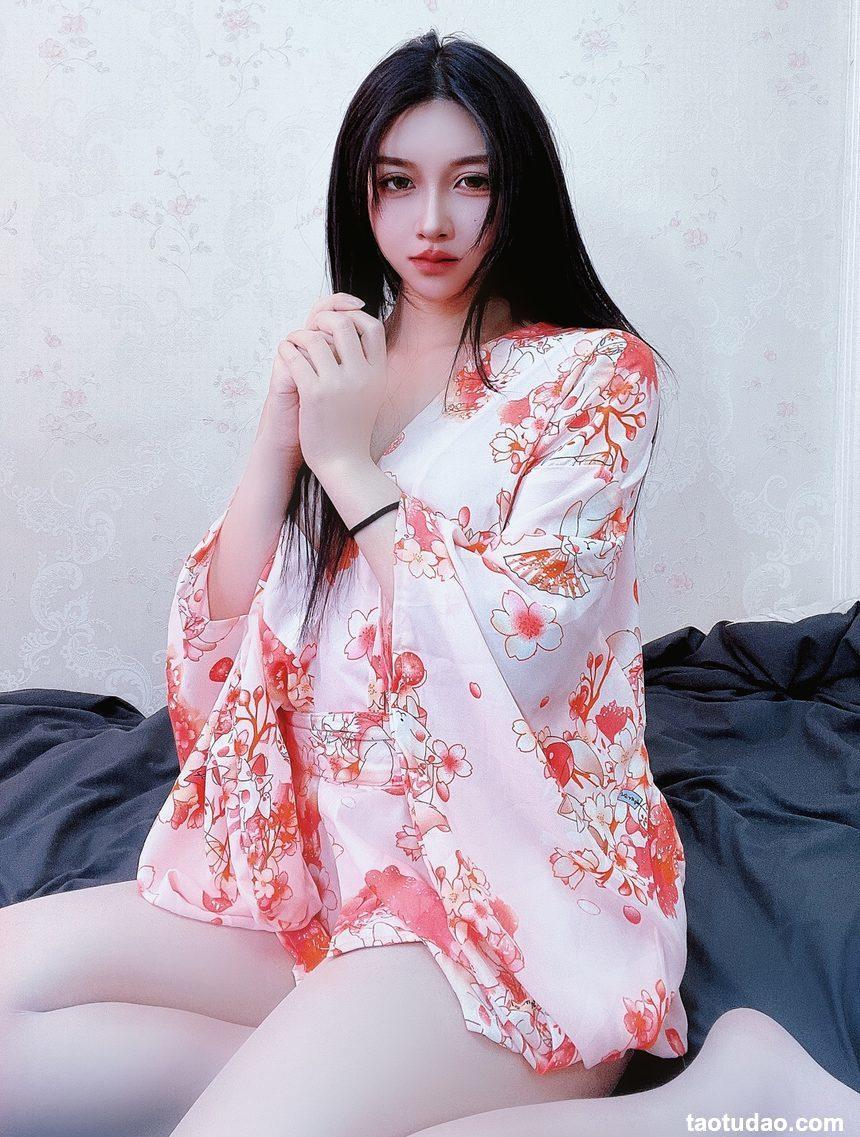 姐姐Lalion - 樱花睡衣 [20P-37MB]