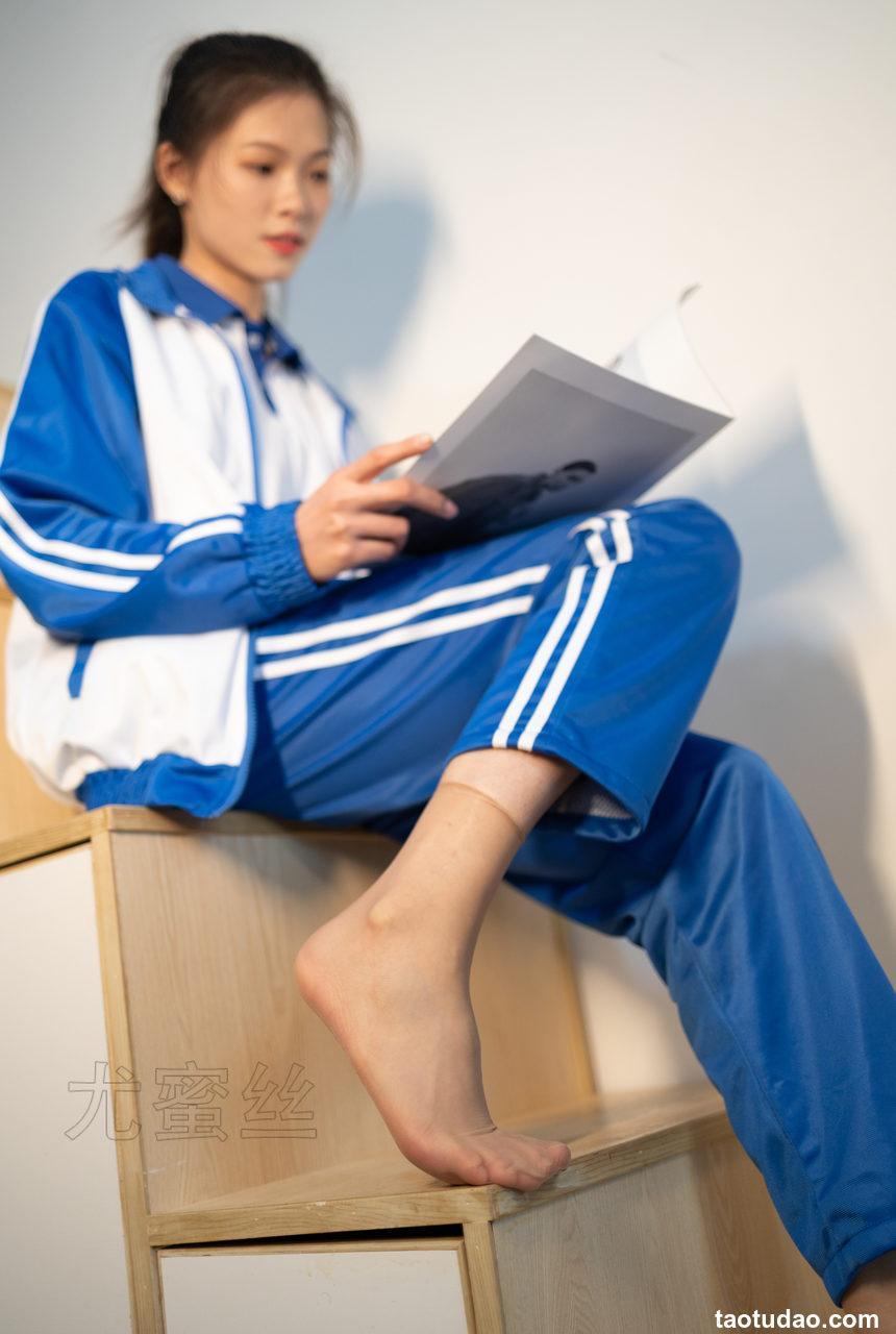 [尤蜜丝]穿搭写真 NO.135[99P／0.97GB]