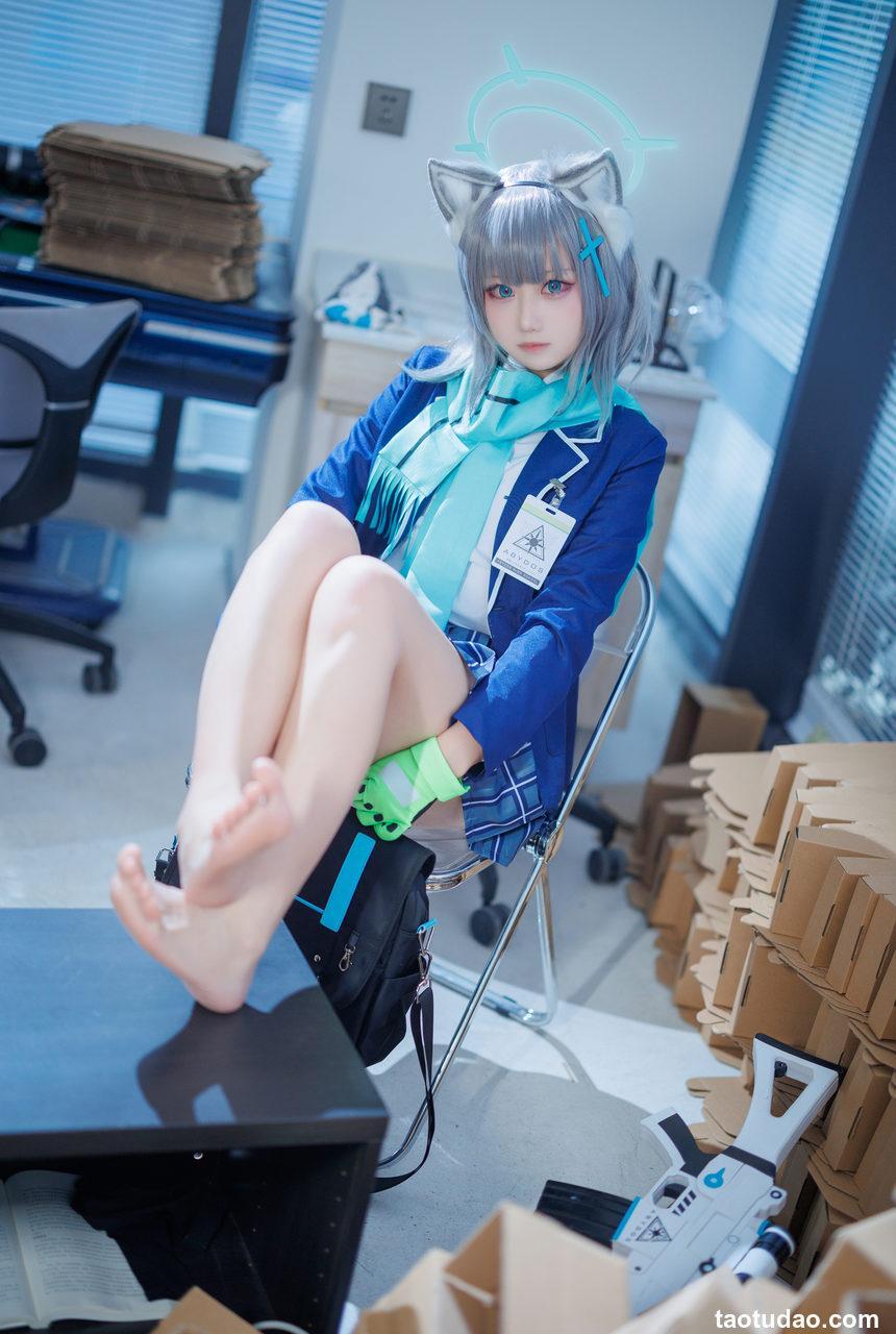 lunananya-场照 砂狼白子 [16P-131.28MB]