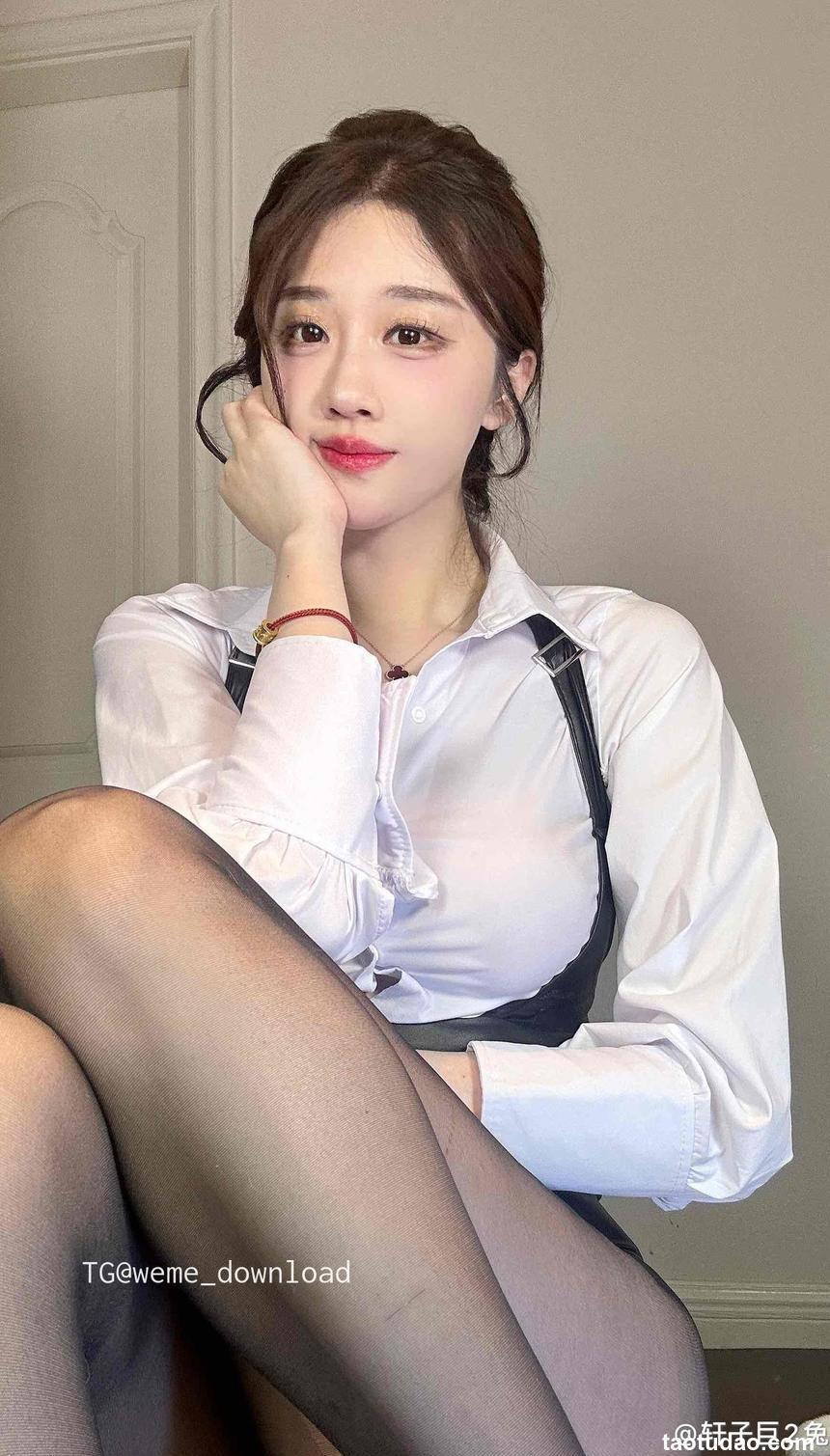 极品美腿asmr 主播【“轩子巨二兔”】 最新资源 [25P+4V-71M]