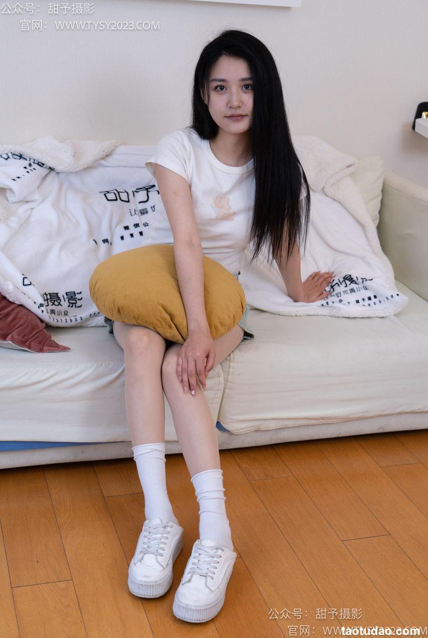 甜予摄影 NO.096 澜澜-板鞋、白棉袜、肉丝（脚尖加固款）[130P+2V／9.83GB]