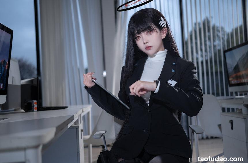 矢量鱼-蔚蓝档案-调月莉音OL[36P-190MB]