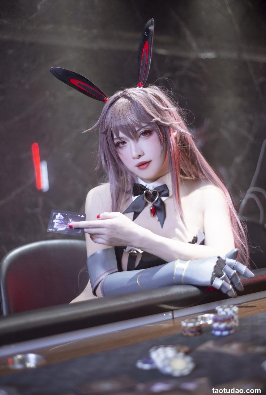 隼隼子&刺青Poi&Sakana鱼鱼子-阿布鲁奇公爵&海因里希&英勇荷官兔女郎[32P-174MB]