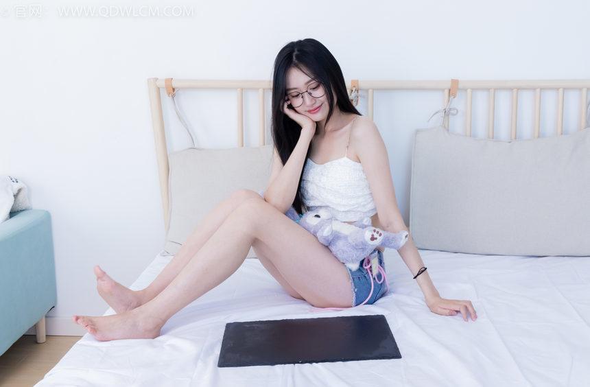 物恋传媒 NO.2038 小敏-满山秋叶[250P-1V-7.15G]