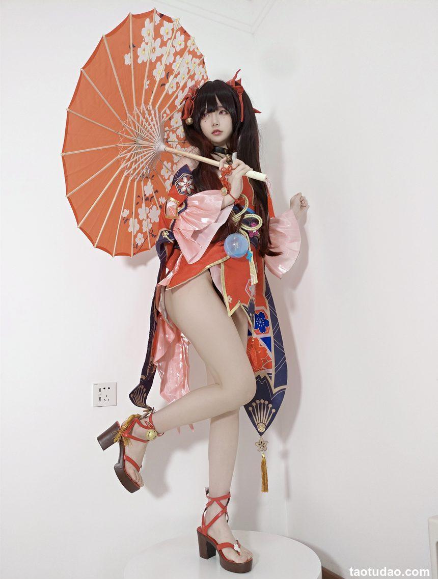 迷之呆梨 – 自撮り写真 花火 [66P+3V-631MB]